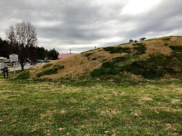 The Nikwasi Mound – Home Of The Fighting Nunne’Hi Nikwasi Mound - Franklin NC - BelleHearth.com